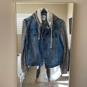 Billabong jean-sweater sleeve jacket!